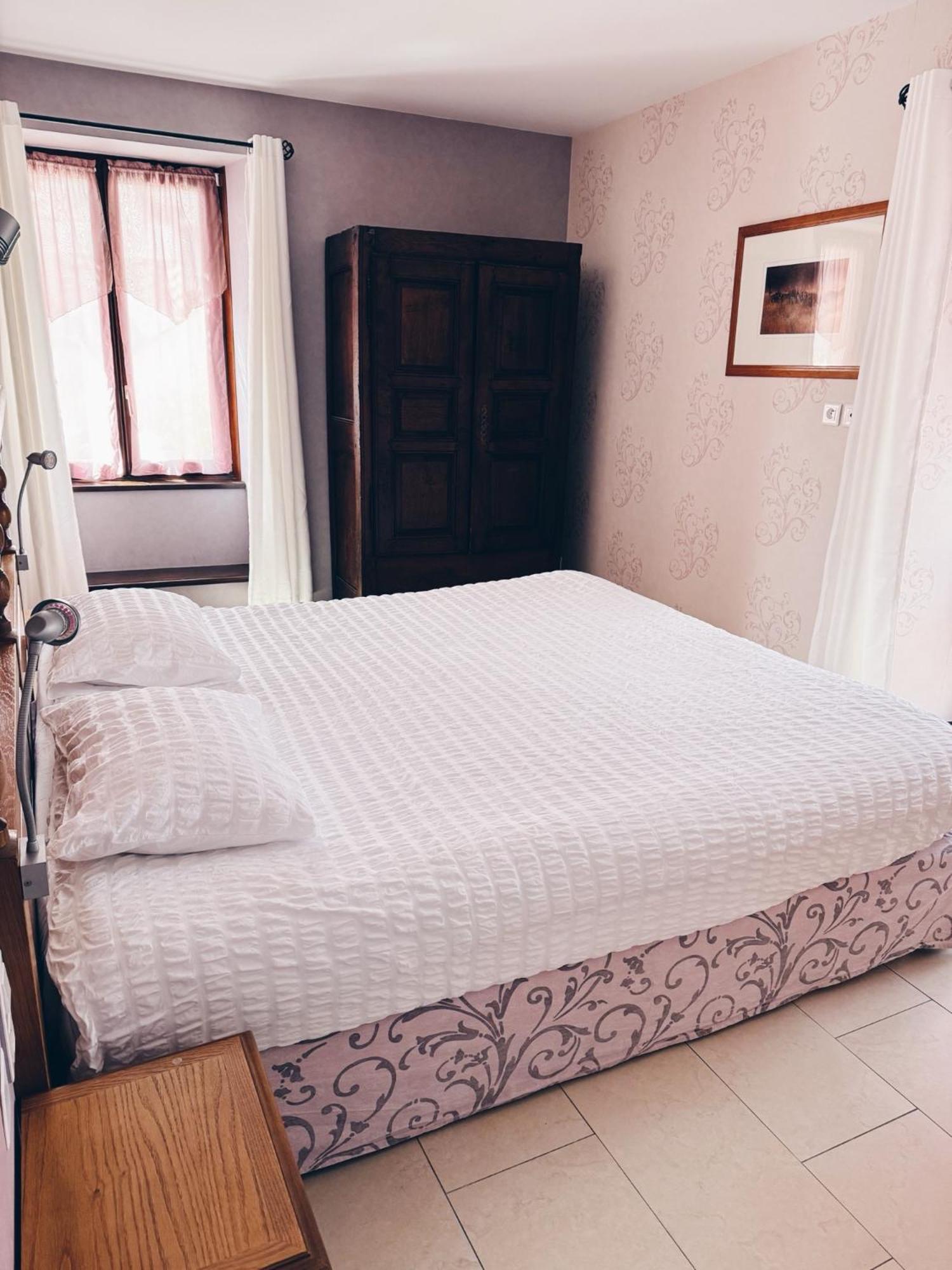Le Regis Apartment Laguiole Luaran gambar